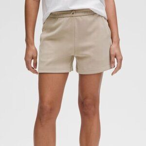 Lululemon Softstreme High-Rise Short 4" - Sheer Oak, NWT